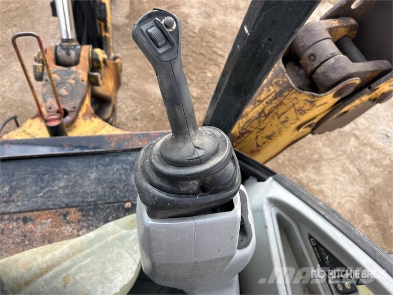 CAT 420E Backhoe loaders