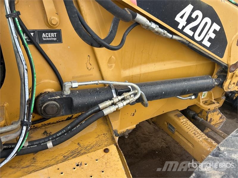 CAT 420E Backhoe loaders