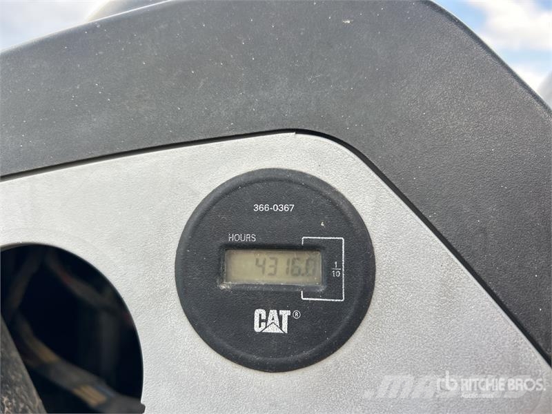 CAT 420E Backhoe loaders