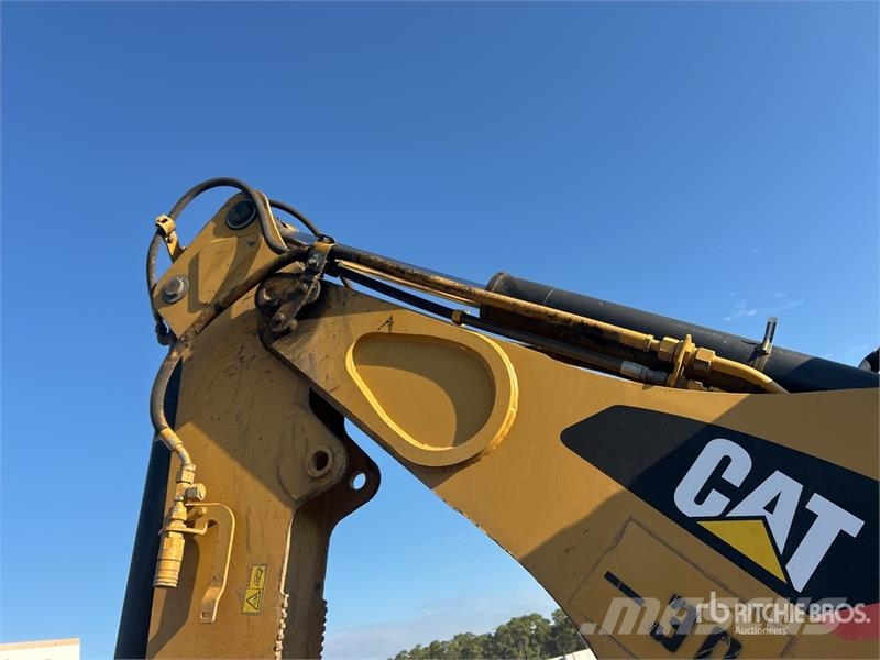 CAT 420E IT 反鏟裝載機