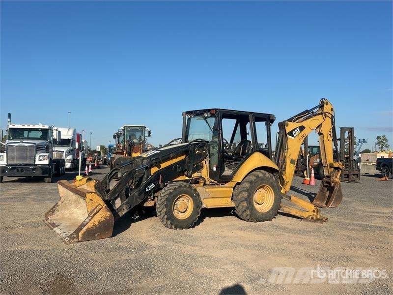 CAT 420E IT 反鏟裝載機
