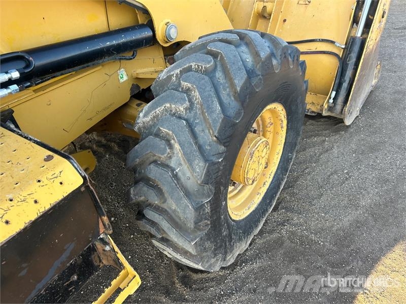 CAT 420F Kotrórakodók