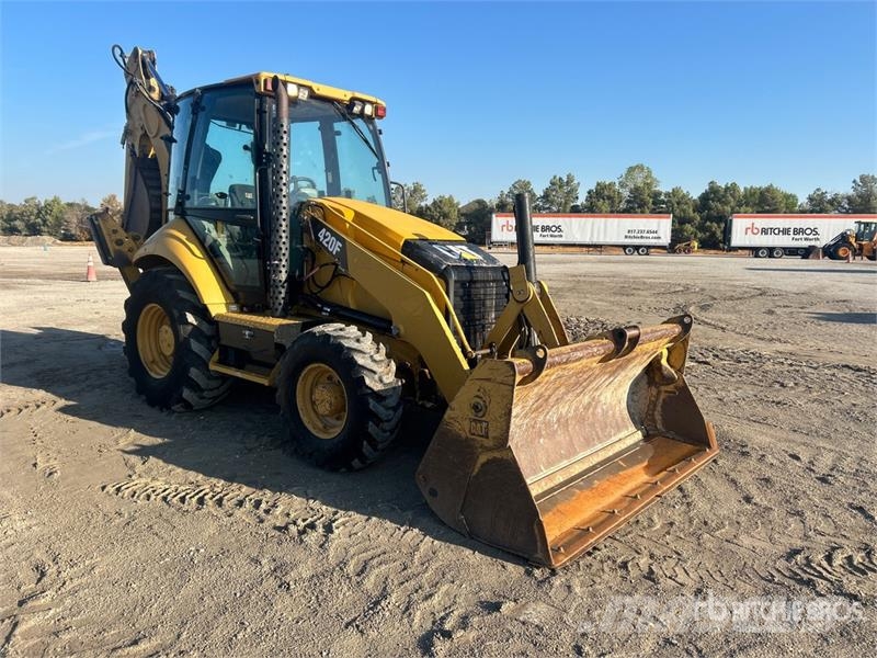 CAT 420F Kotrórakodók