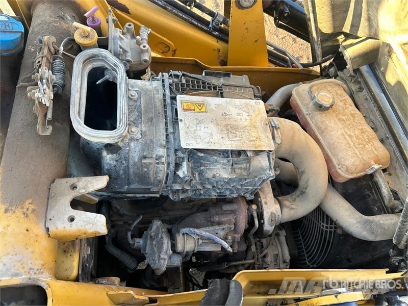 CAT 420F IT 4x4 Backhoe Loader Kotrórakodók