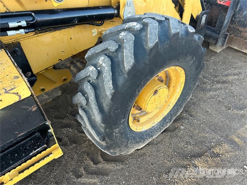 CAT 420F IT 4x4 Backhoe Loader Kotrórakodók