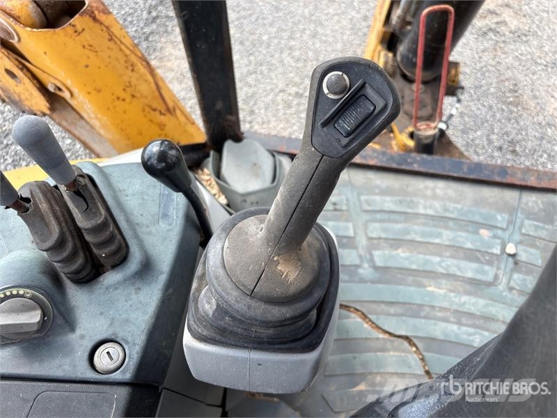 CAT 420F IT 4x4 Backhoe Loader Backhoe