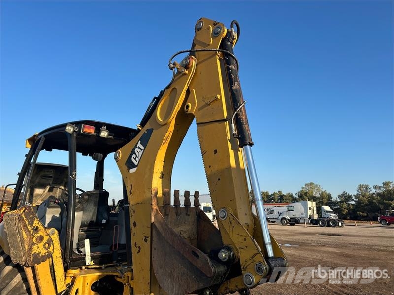 CAT 420F IT 4x4 Backhoe Loader Kotrórakodók