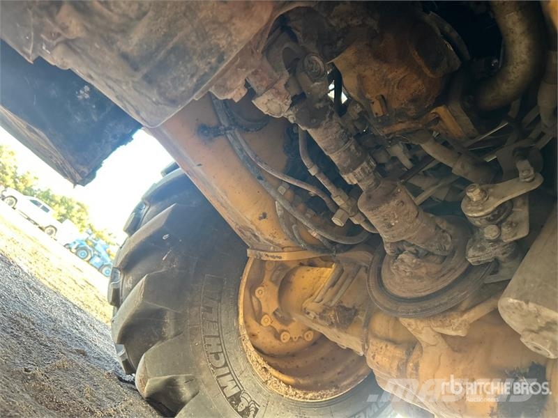 CAT 420F IT 4x4 Backhoe Loader Kotrórakodók