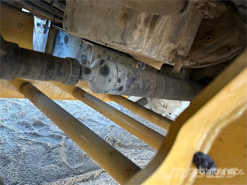 CAT 420F IT 4x4 Backhoe Loader Kotrórakodók