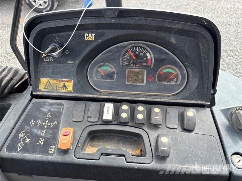 CAT 420F IT 4x4 Backhoe Loader Backhoe