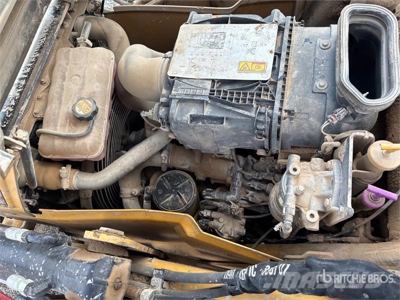 CAT 420F IT 4x4 Backhoe Loader Backhoe