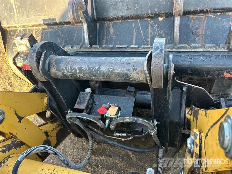 CAT 420F IT 4x4 Backhoe Loader Kotrórakodók
