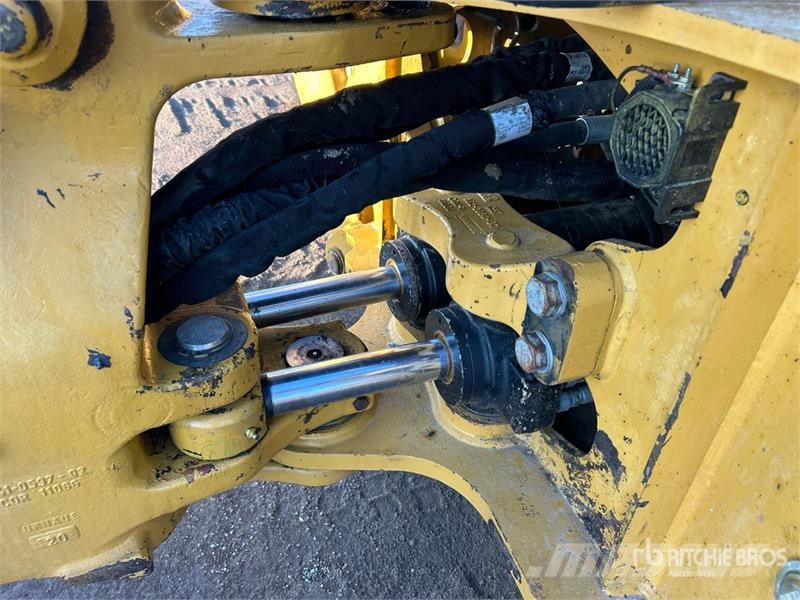 CAT 420F IT 4x4 Backhoe Loader Kotrórakodók