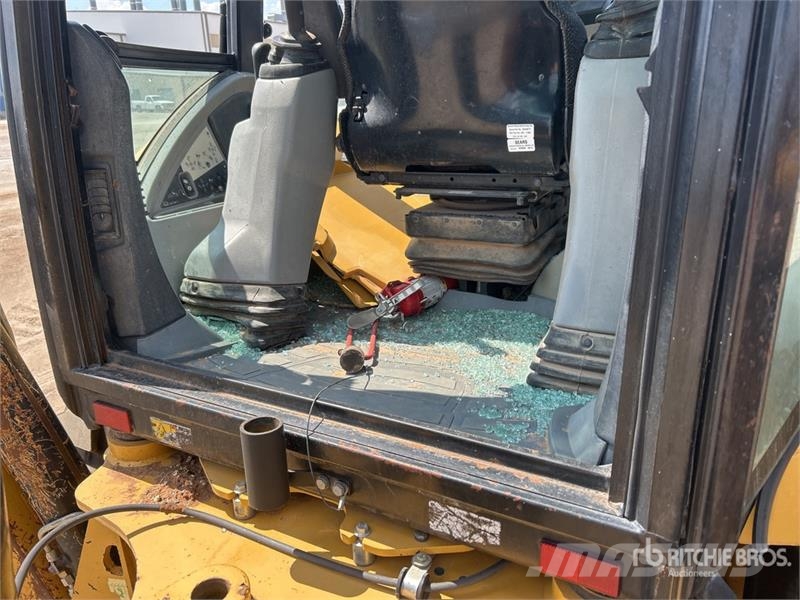 CAT 420FIT 4x4 Backhoe Loader Rendegravere