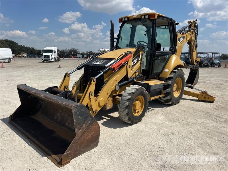 CAT 420FIT 4x4 Backhoe Loader Terne