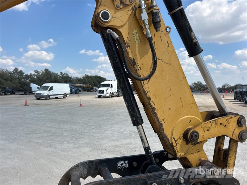 CAT 420FIT 4x4 Backhoe Loader Rendegravere