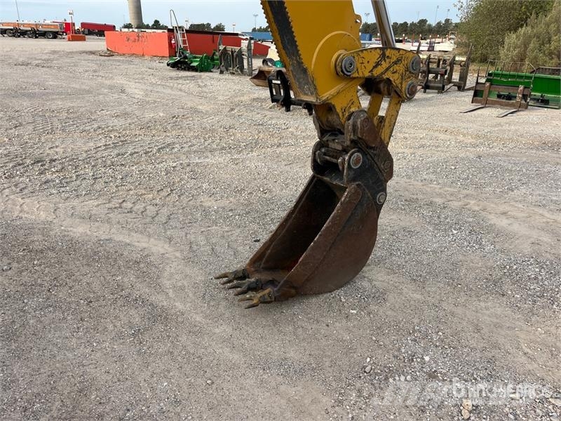 CAT 430 Retroescavadeiras