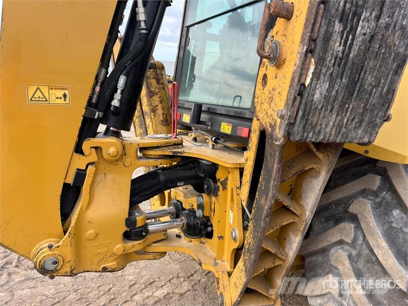 CAT 430 Retroescavadeiras