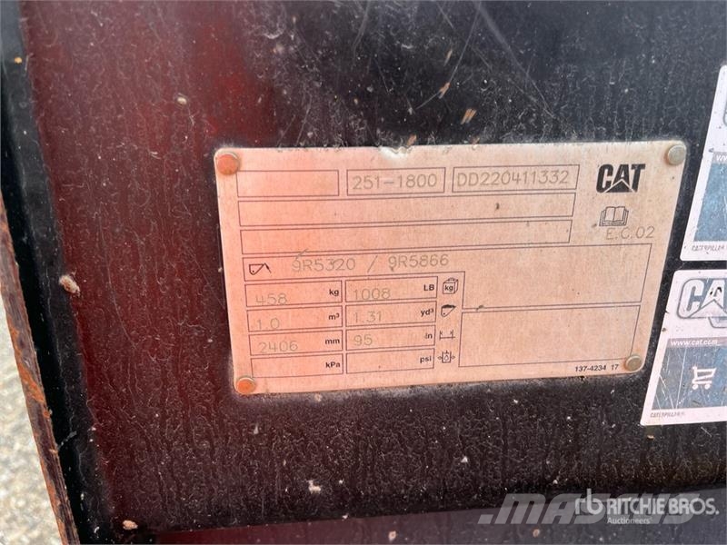 CAT 430 Retroescavadeiras