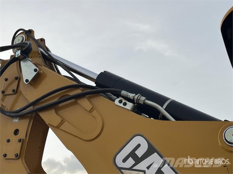 CAT 430 Retroescavadeiras