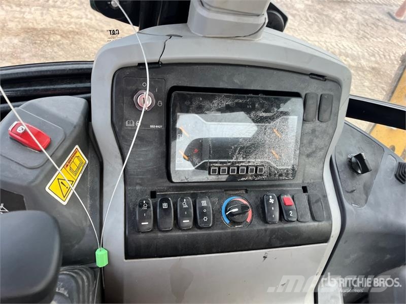 CAT 430 Retroescavadeiras