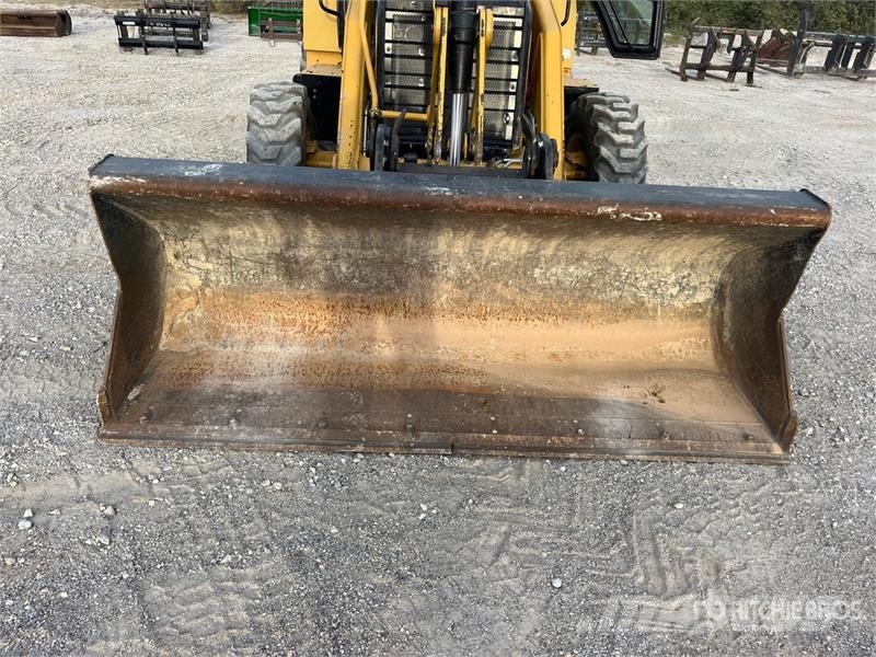 CAT 430 Retroescavadeiras