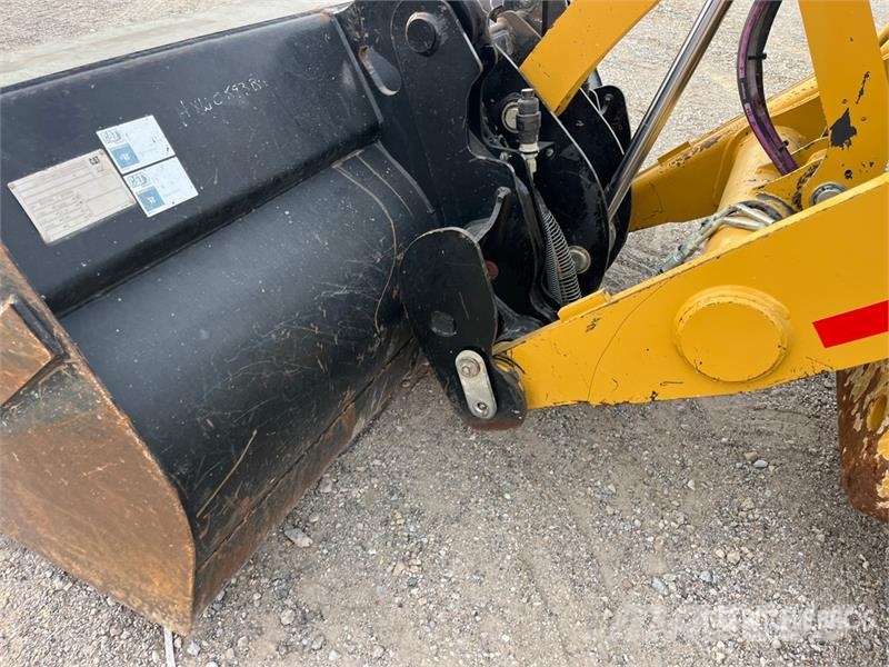 CAT 430 Retroescavadeiras