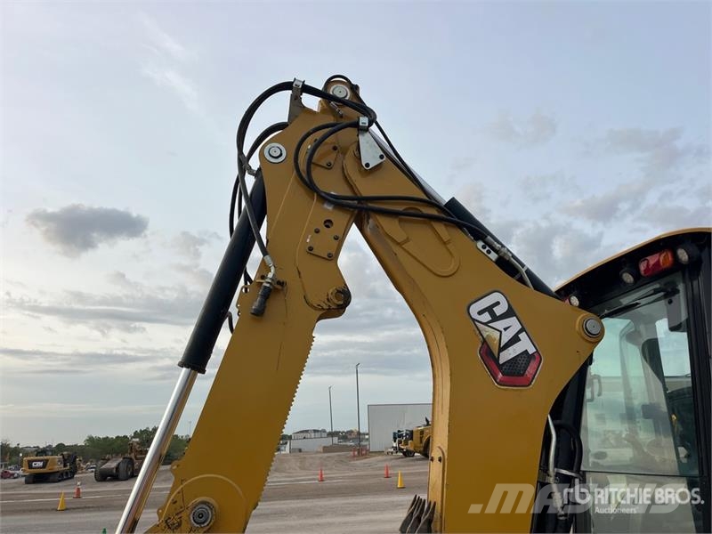 CAT 430 Retroescavadeiras