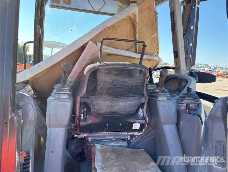 CAT 430F2IT 4x4 Backhoe Loader (Inoperable) TLB's