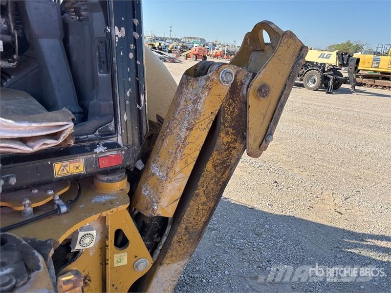 CAT 430F2IT 4x4 Backhoe Loader (Inoperable) TLB's