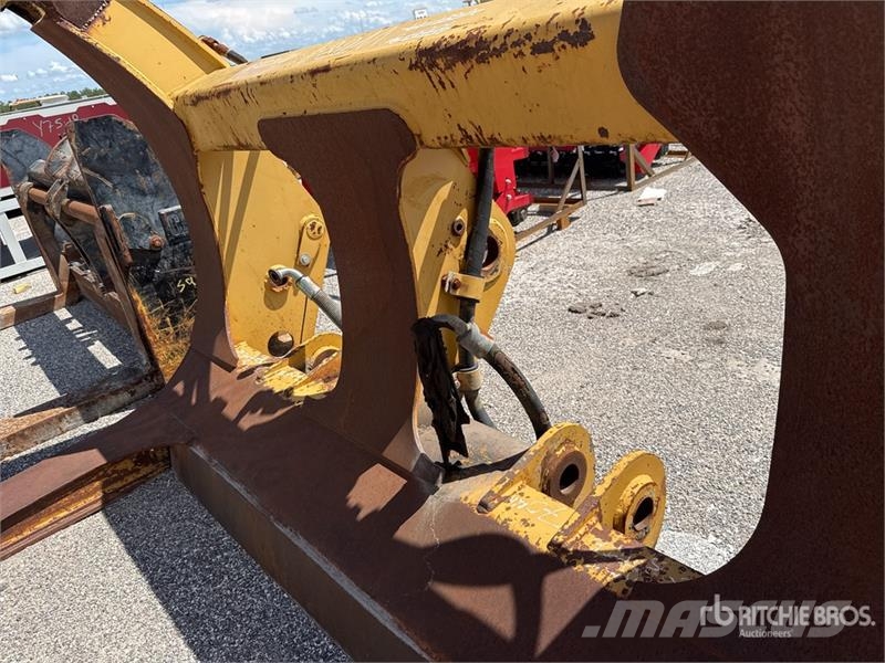 CAT 44 in Wheel Loader Grapple Gripere