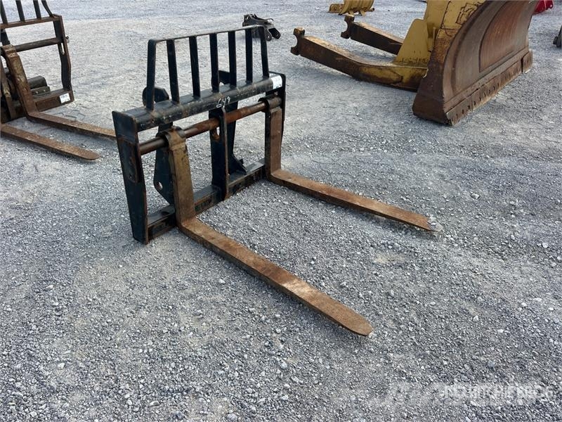 CAT 48 in Wheel Loader Forks Fourche