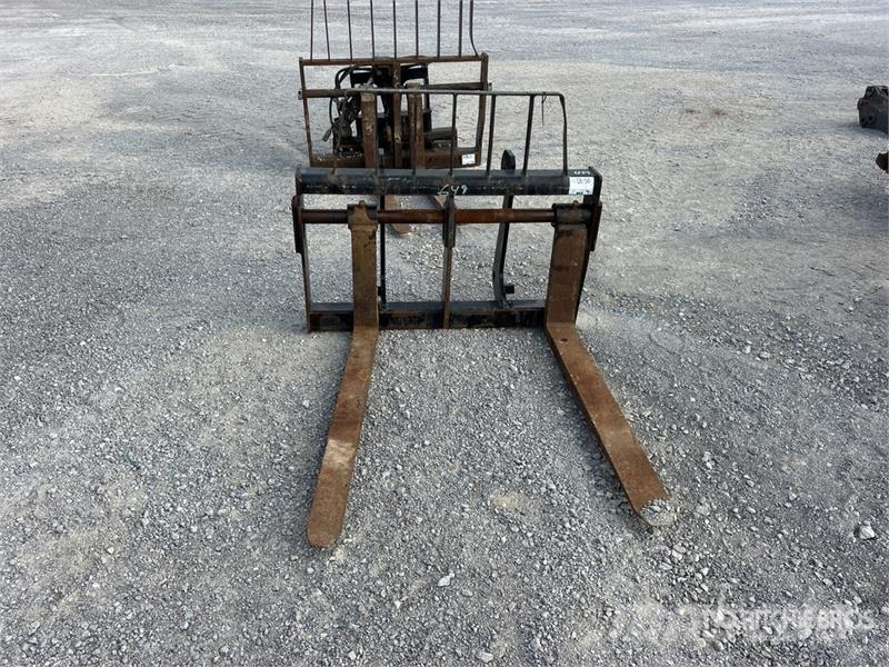 CAT 48 in Wheel Loader Forks Fourche