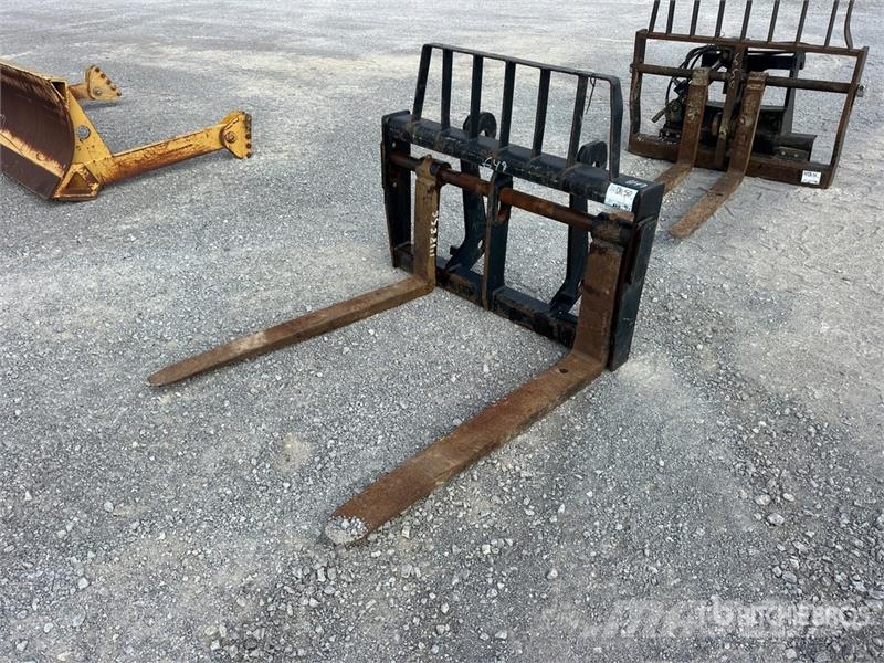 CAT 48 in Wheel Loader Forks Fourche