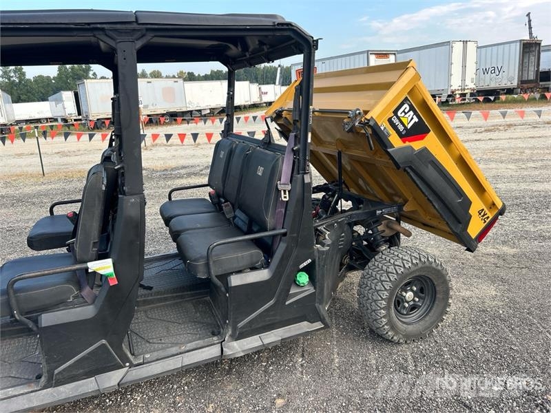 CAT 4x4 Utility Vehicle ماكينات منفعة عامة