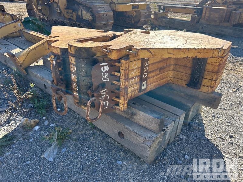 CAT 583T Трубоукладчики