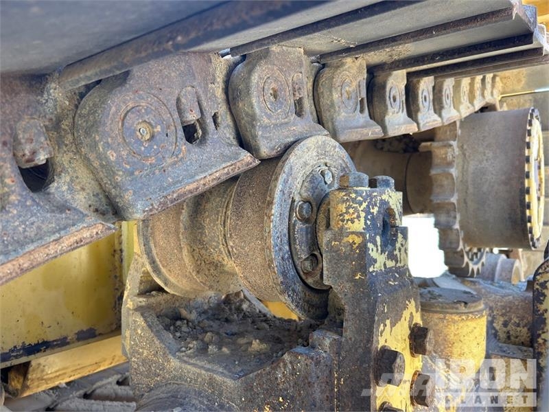 CAT 583T Csőfektető dózerek