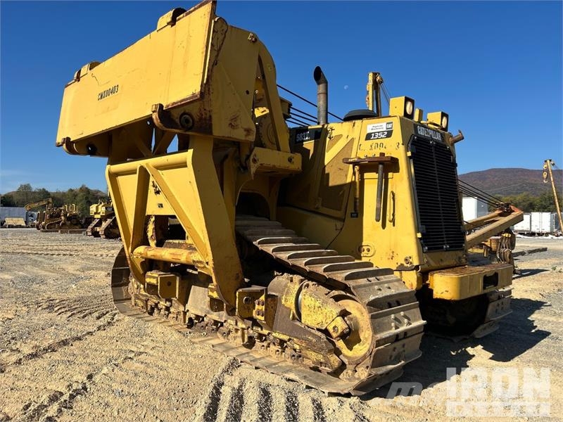 CAT 583T Csőfektető dózerek
