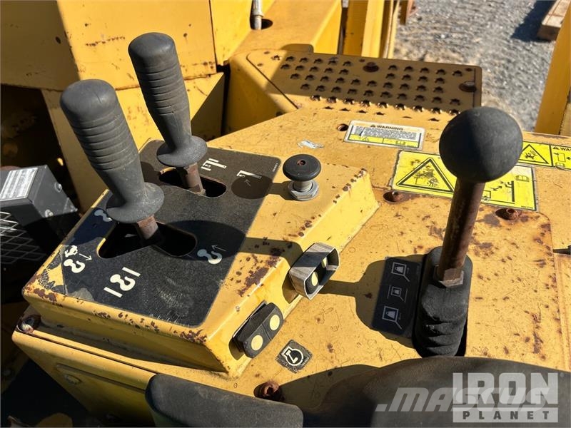 CAT 583T Трубоукладчики