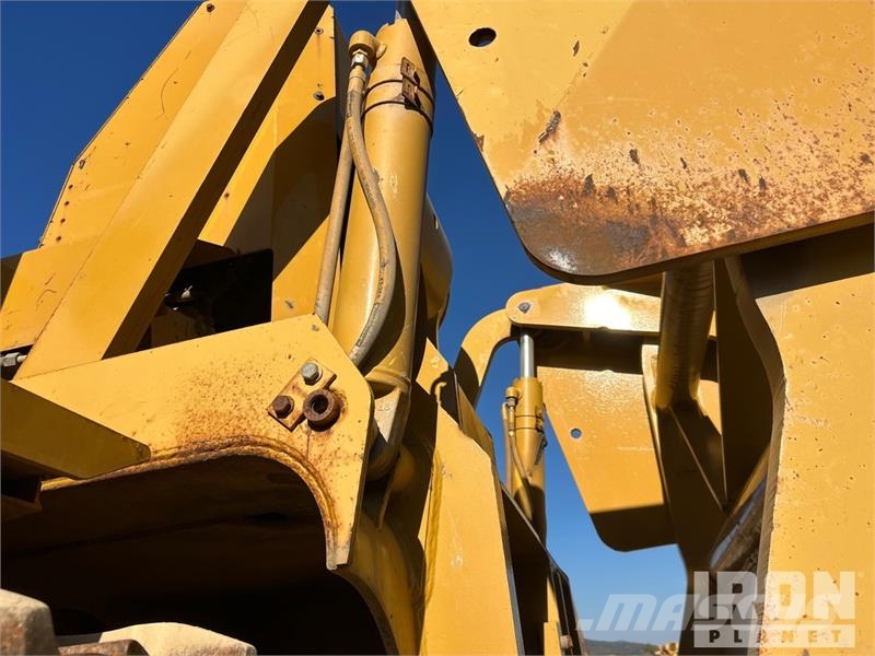 CAT 583T Трубоукладчики