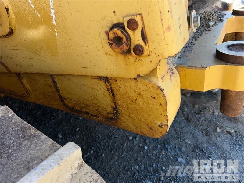 CAT 583T Трубоукладчики