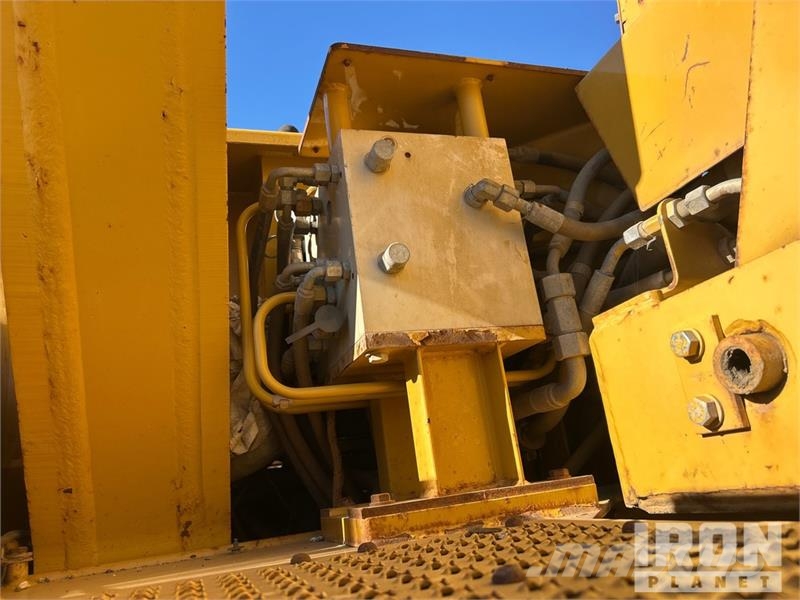 CAT 583T Трубоукладчики
