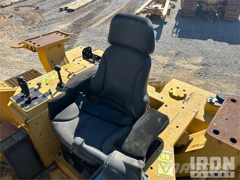 CAT 583T Bulldozers assentadores de tubos