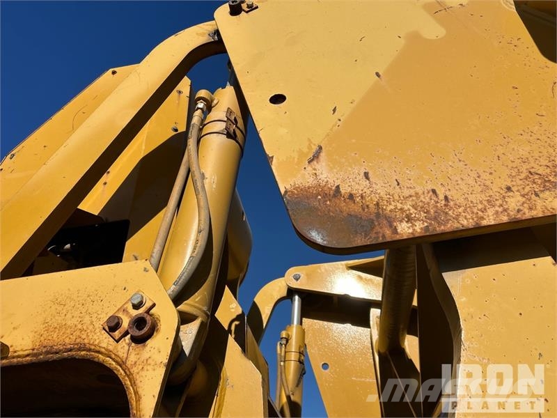 CAT 583T Трубоукладчики