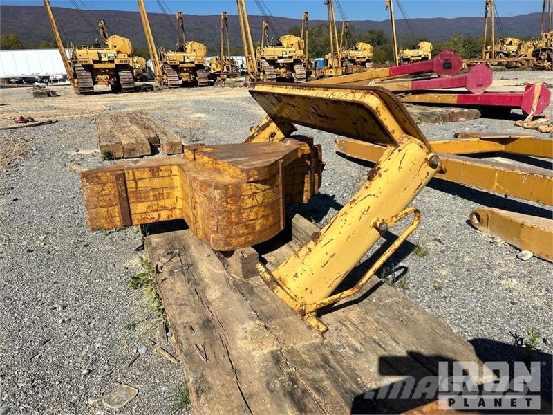 CAT 583T Torupaigaldajad