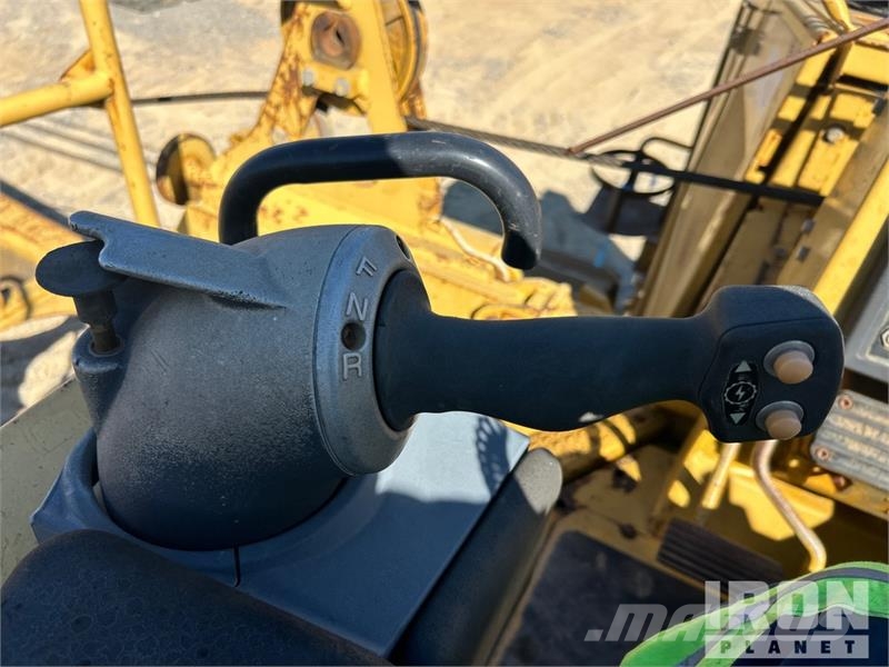 CAT 583T Torupaigaldajad