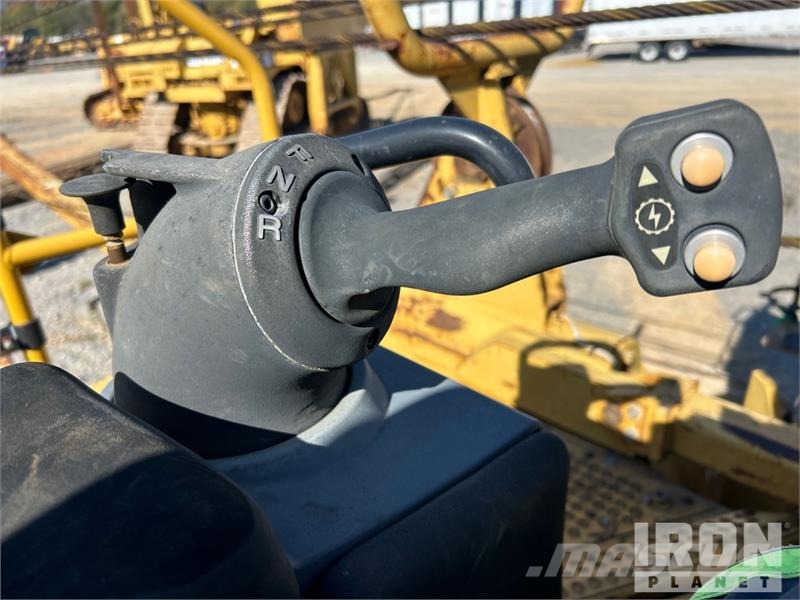 CAT 583T Bulldozers assentadores de tubos