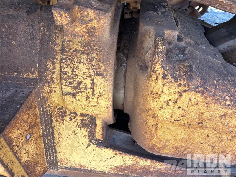 CAT 583T Bulldozers assentadores de tubos