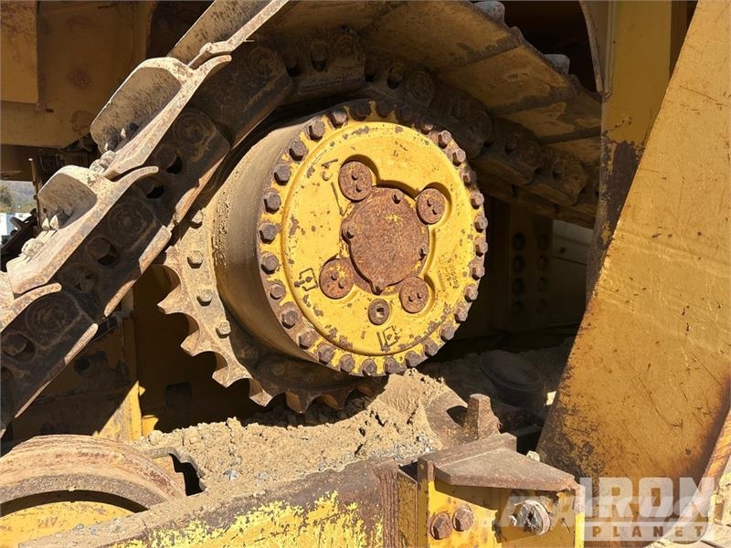CAT 583T Csőfektető dózerek