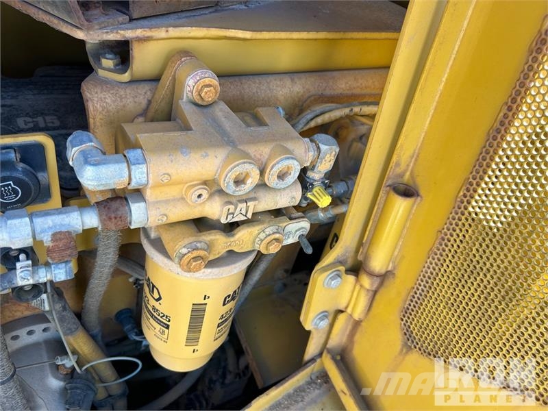 CAT 583T Bulldozers assentadores de tubos
